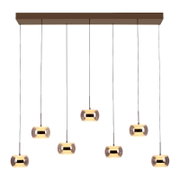 Moderne 6-flammige Pendelleuchte mit rechteckigem Deckenbalken und sechs rauchgrauen Glas-Schirmen, warm leuchtend, freigestellt auf Weiß, Frontansicht leicht von unten