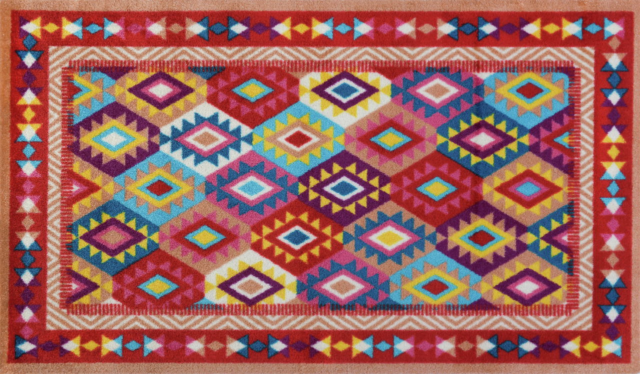 Bunte Fußmatte mit geometrischem Muster in Draufsicht