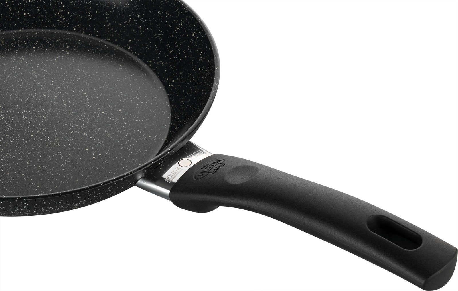 Bratpfanne mit Antihaftbeschichtung und ergonomischem Griff, seitliche Perspektive