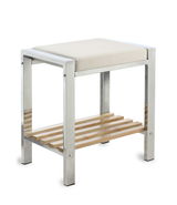 Moderner Hocker mit Ablage aus Metall und Holz, seitliche Perspektive