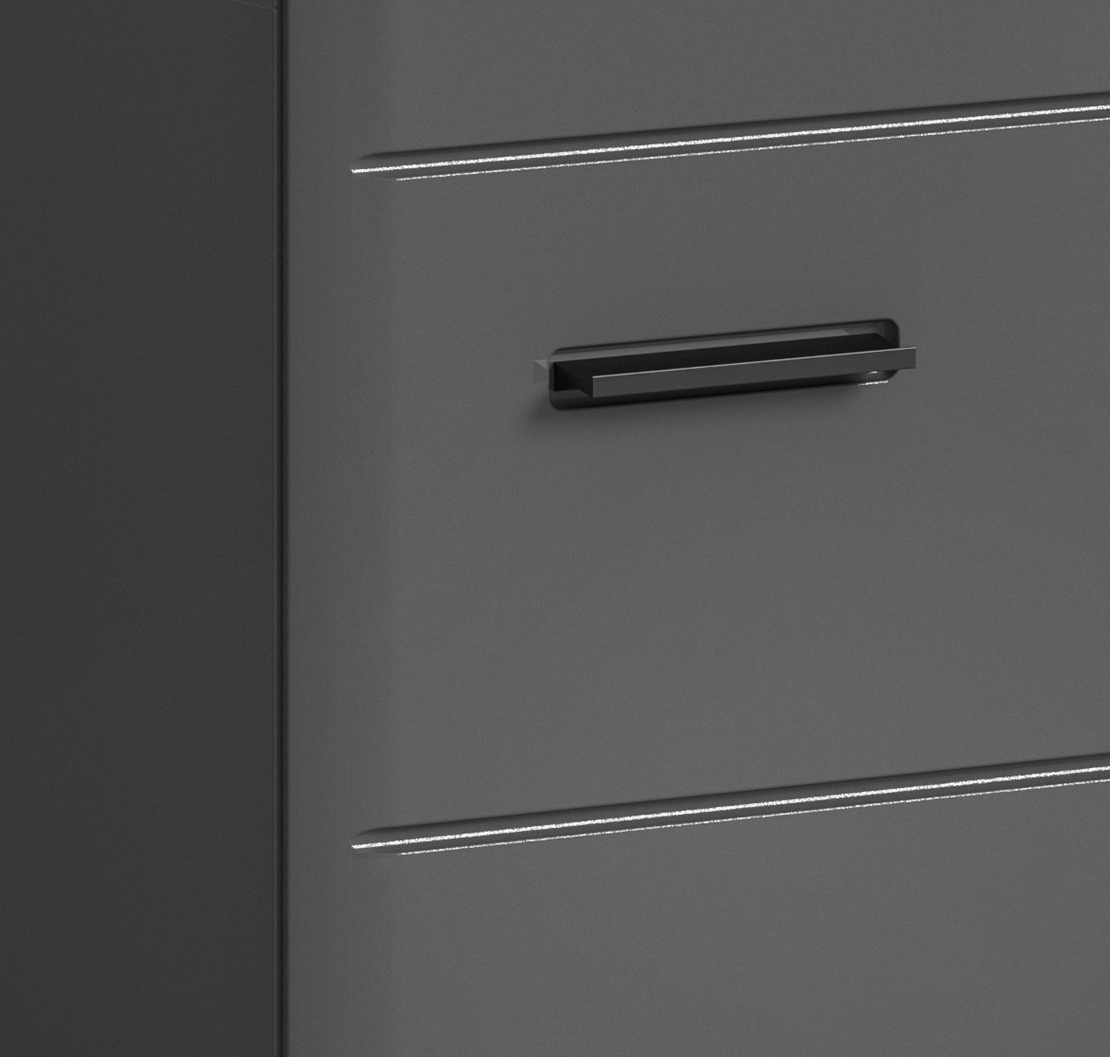 Nahaufnahme eines grauen Hochschranks mit modernem, rechteckigem Griff.