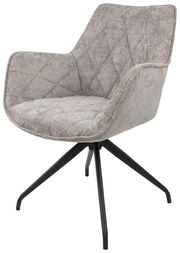 Grauer Armlehnstuhl mit gepolstertem Sitz und Rückenlehne, auf schwarzem Metallgestell, seitliche Perspektive