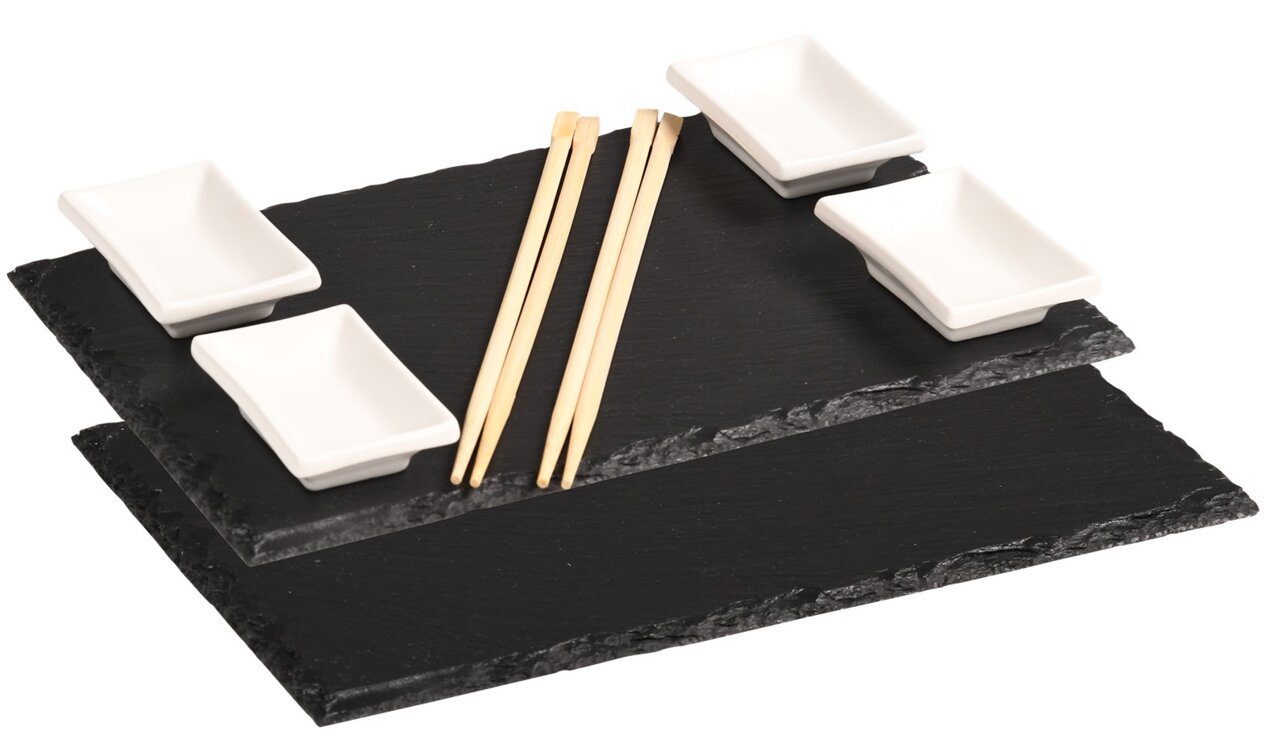 Kesper 2 Schieferplatten Set m. 4 Dipschalen Schieferplatte mit vier weißen Dipschalen und zwei Paar Bambusstäbchen, aus der Vogelperspektive fotografiert.