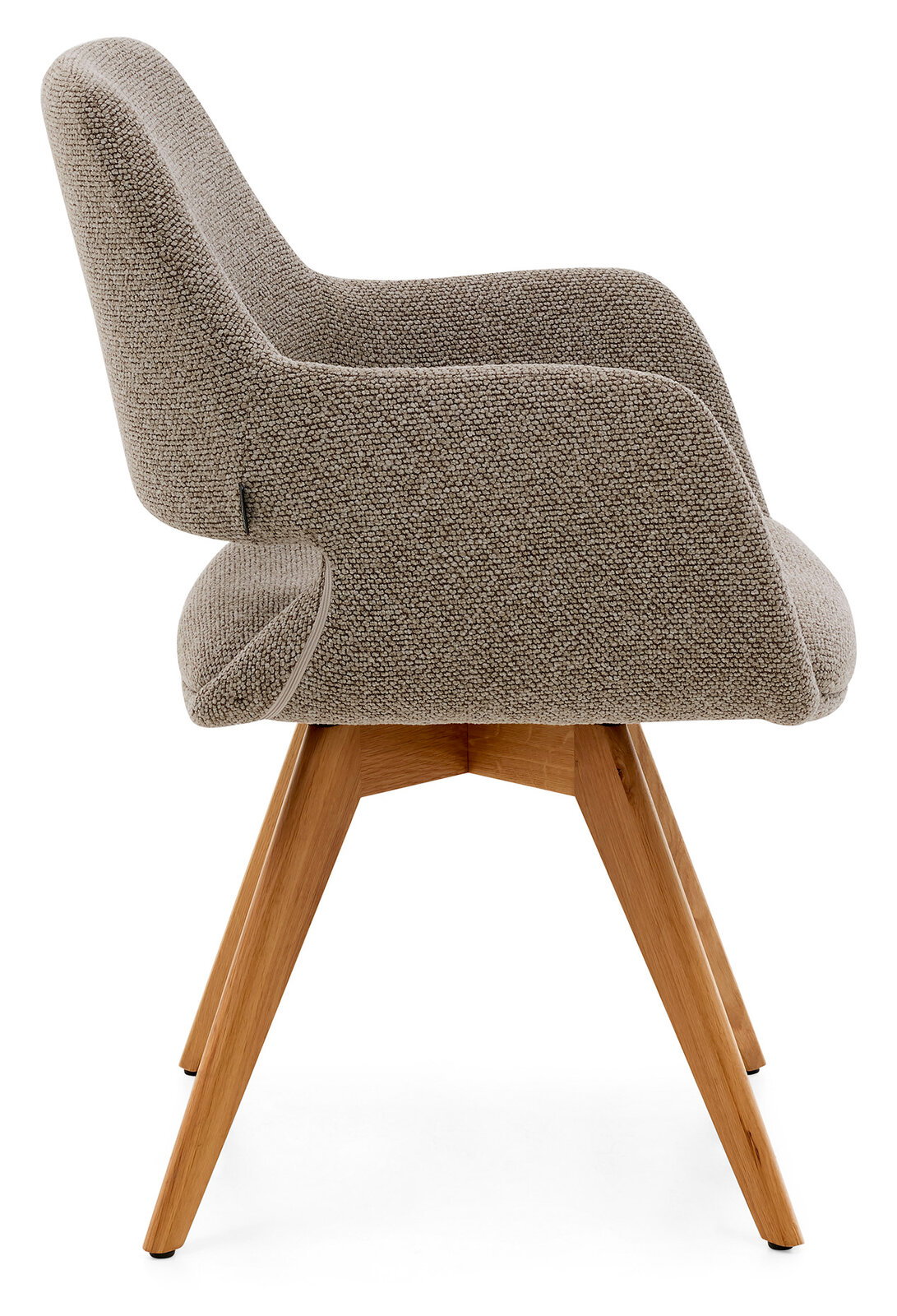 Seitenansicht eines modernen Armlehnstuhls mit grauem Stoffbezug und Holzbeinen.