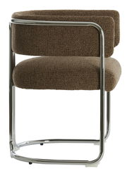 Seitenansicht eines Armlehnstuhls mit braunem Stoffbezug und verchromtem Metallrahmen.