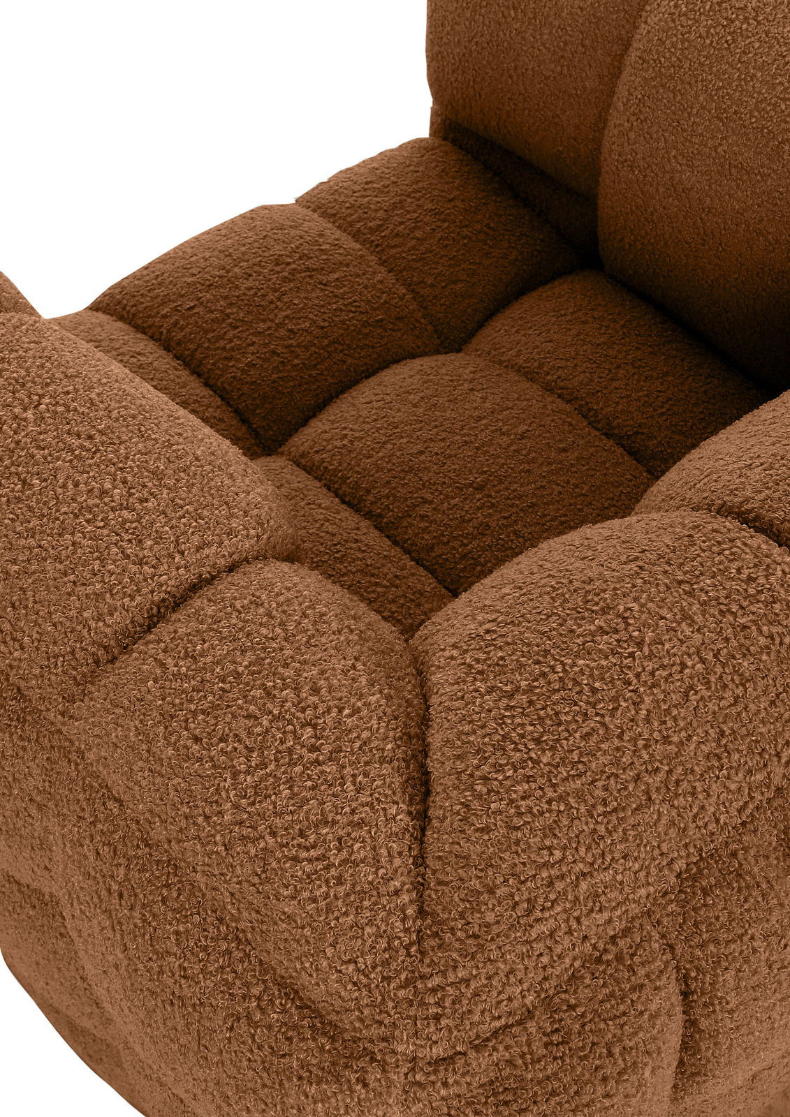 Nahaufnahme eines braunen Drehsessels mit weicher, gepolsterter Oberfläche aus Bouclé-Stoff, von schräg oben betrachtet.
