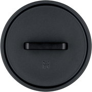 Draufsicht auf einen schwarzen WMF Flavour Bräterdeckel mit Griff.