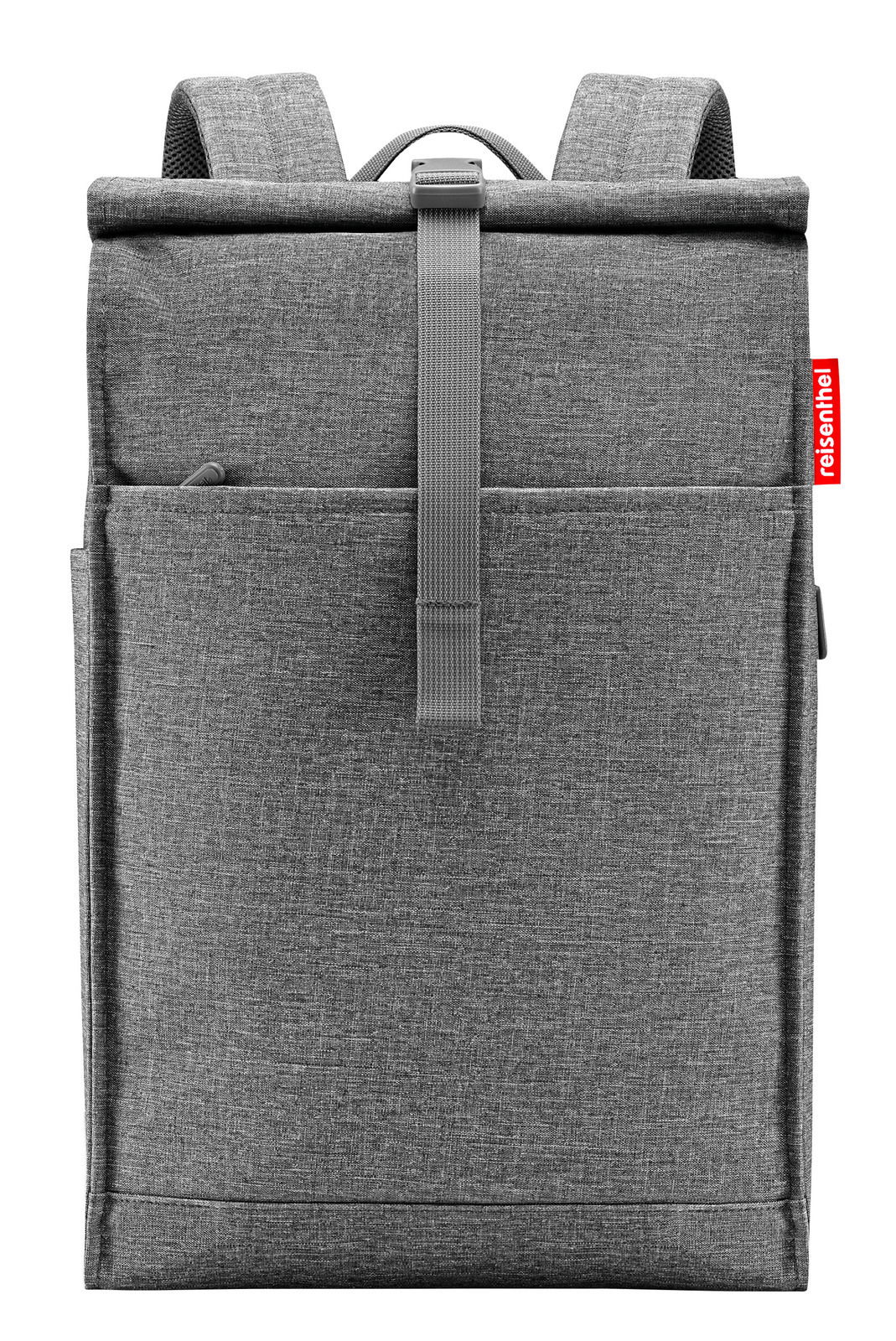 Grauer urbaner Rolltop-Rucksack mit Frontansicht, verstellbaren Schultergurten und rotem Markenetikett.