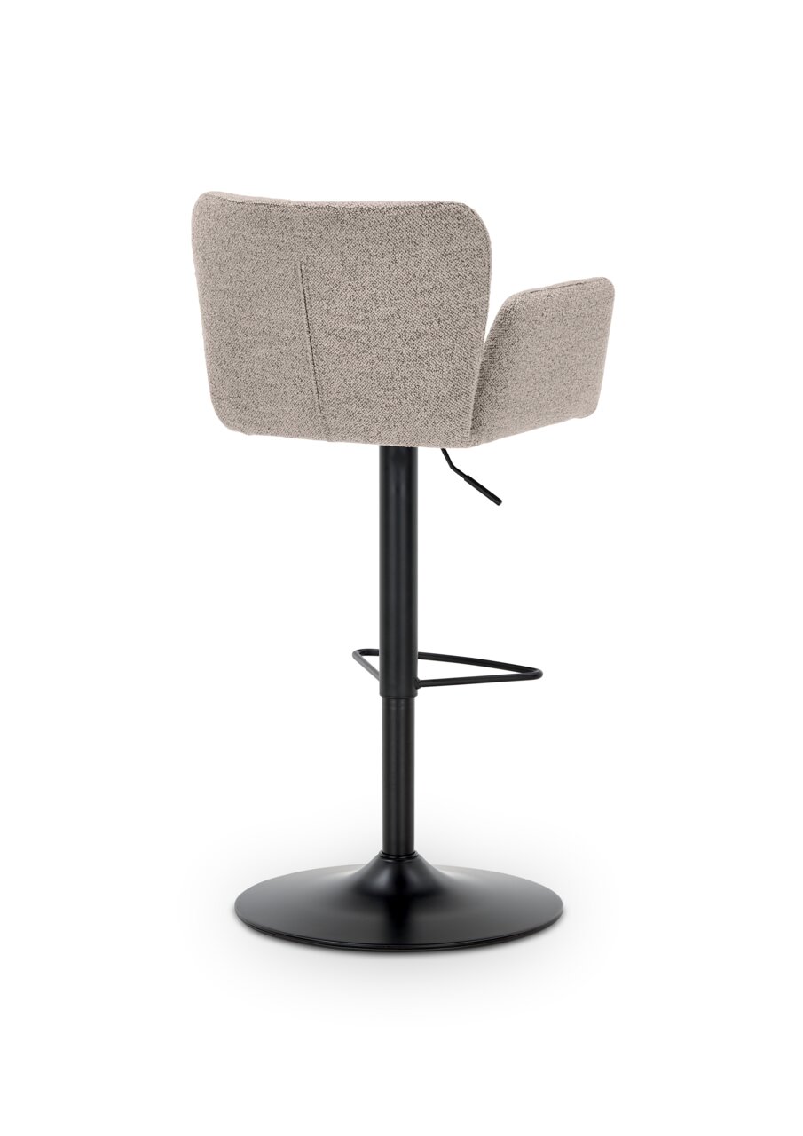 Achterkant van een moderne barkruk met lichtgrijze stoffen bekleding en een zwart metalen onderstel.