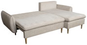Beige Ecksofa mit Holzfüßen, von schräg vorne betrachtet