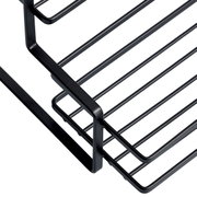 Nahaufnahme eines schwarzen Metallregals mit Gitterdesign, seitliche Perspektive