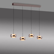 Moderne 4-flammige Pendelleuchte mit rechteckigem Deckenbalken und vier rauchgrauen Glas-Schirmen, warm leuchtend, Ansicht leicht von unten vor grauem Hintergrund