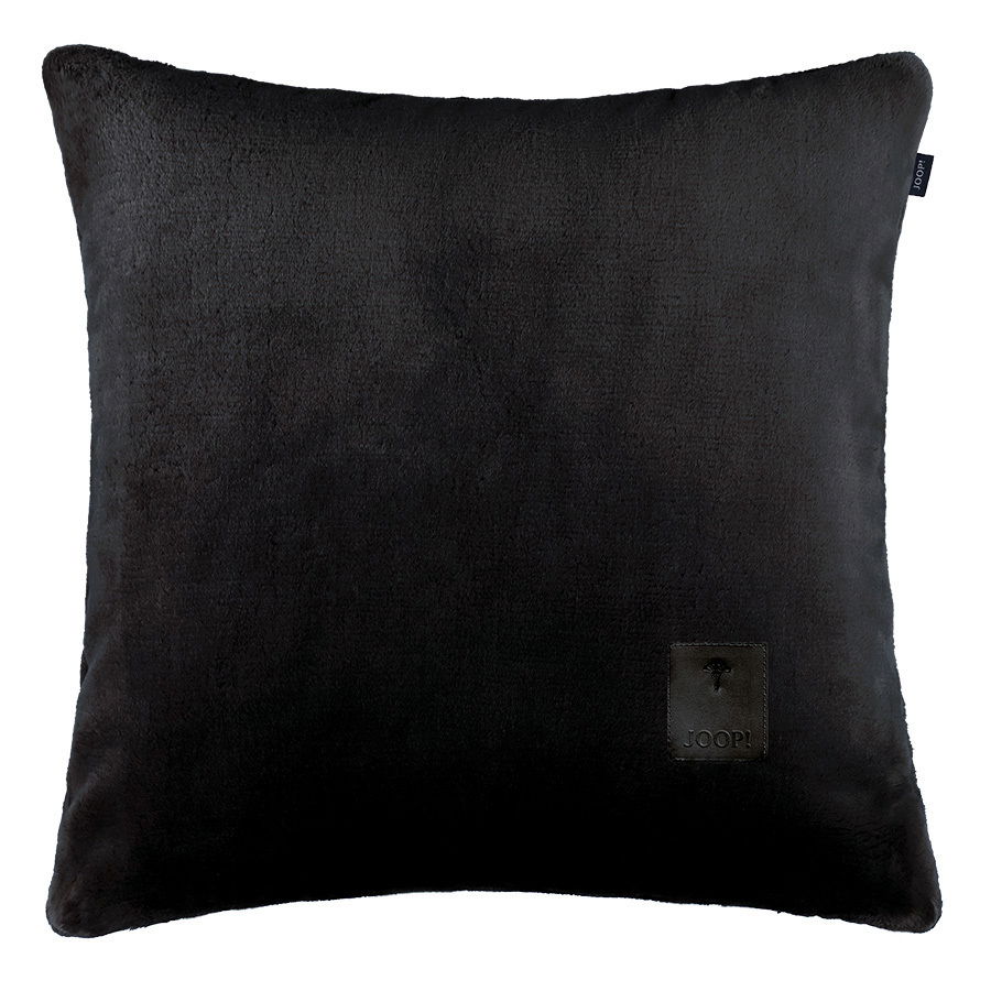 Schwarze Kissenhülle 50x50cm von JOOP! mit dezentem Logo, Frontalansicht