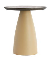 Moderner Beistelltisch mit konischer, beiger Basis und runder, dunkler Tischplatte, Frontalansicht