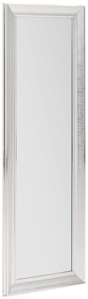 Rechteckiger Wandspiegel mit silbernem Rahmen, perspektivisch von der Seite gezeigt.