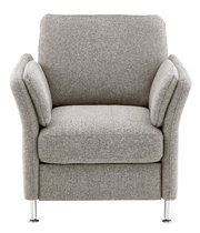 Grauer Sessel mit Armlehnen und Metallfüßen, Frontalansicht