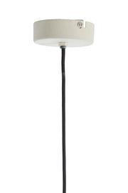 Nahaufnahme der Deckenhalterung einer Hängeleuchte mit schwarzem Kabel, seitliche Perspektive