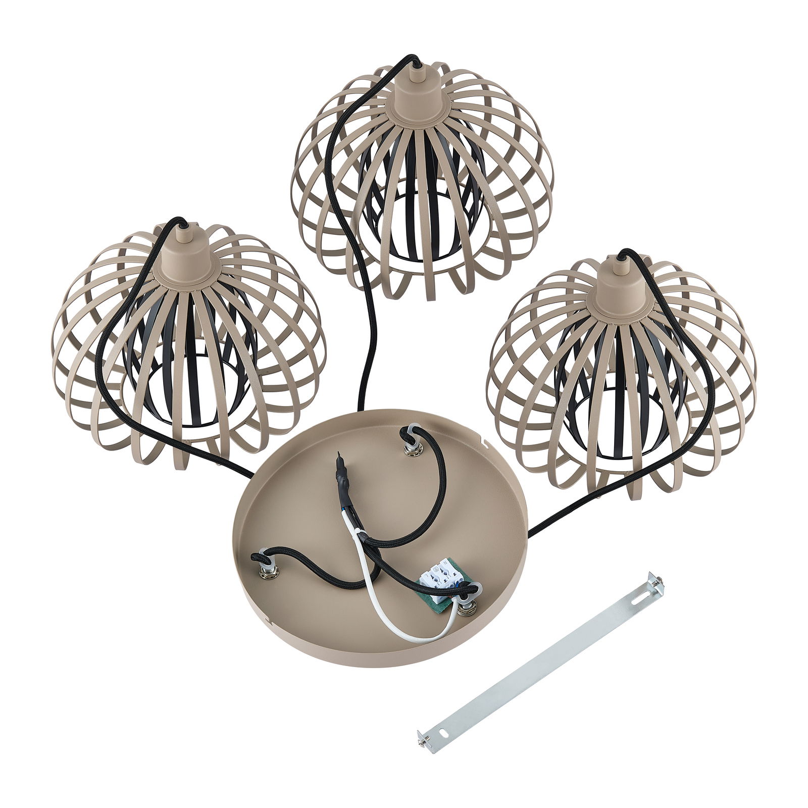 Dreiflammige Hängeleuchte mit modernen, offenen Lampenschirmen in Drahtkäfig-Design, von oben betrachtet.