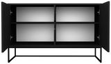 Schwarzes Sideboard mit offenen Türen, zwei Regalböden und Metallgestell, frontale Ansicht.
