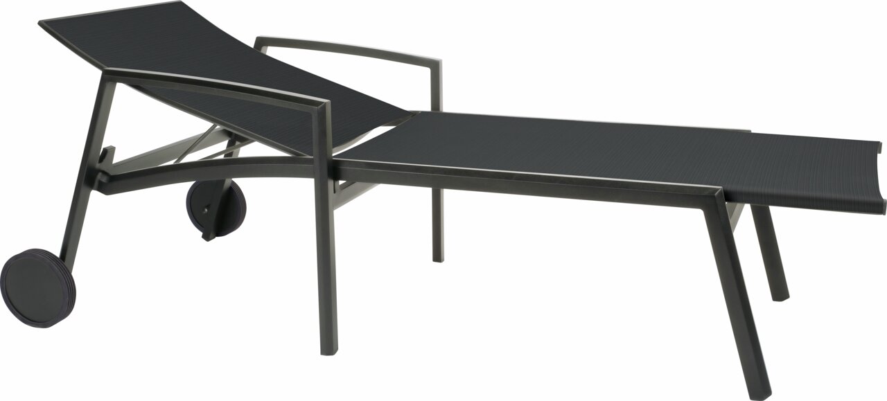 Seitliche Ansicht einer modernen schwarzen Rollenliege mit Metallrahmen und zwei Rädern.