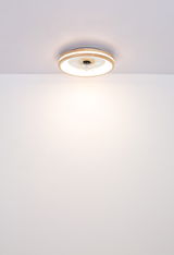 Deckenventilator Globo Lighting GATIAN, von unten betrachtet, mit modernem Design und integrierter Beleuchtung.