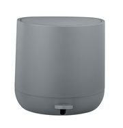 Grauer Treteimer Pomino mit 4,5 Litern Fassungsvermögen, frontal abgebildet