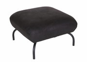Schwarzer Hocker mit gepolsterter Sitzfläche und gebogenen Metallbeinen, seitliche Perspektive