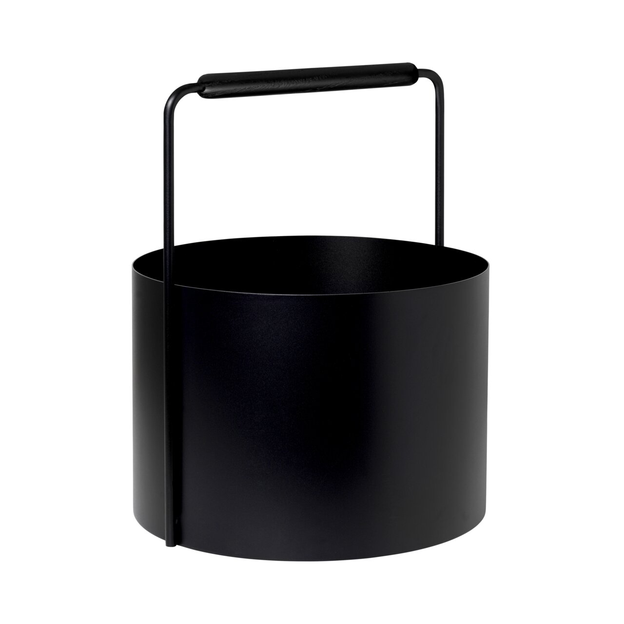 blomus Holzkorb ASHI Schwarzer Holzkohlebehälter aus Eiche mit Griff, seitliche Perspektive