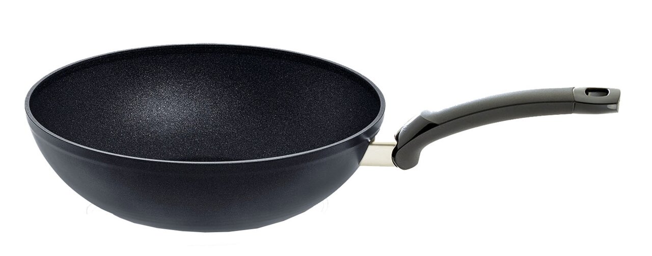 Wokpfanne Adamant 28cm mit ergonomischem Griff, seitliche Perspektive