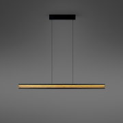 Moderne LED-Pendelleuchte in Holzoptik, frontal von vorne betrachtet, mit schlankem, rechteckigem Design und zwei dünnen Aufhängungen.