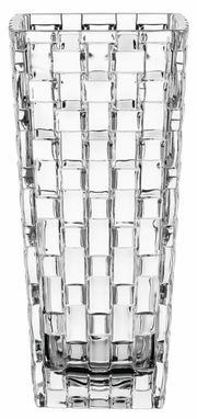 Klare Glasvase mit rechteckigem Muster, frontal fotografiert.