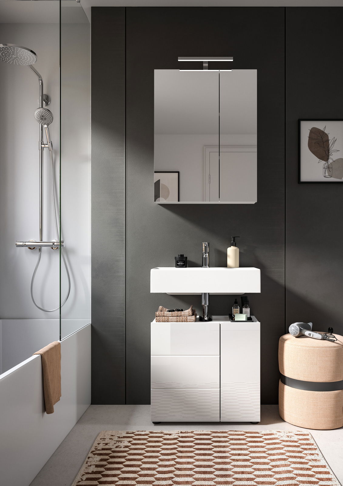 Moderner Waschbeckenunterschrank in einem stilvollen Badezimmer, frontal betrachtet, mit weißem Hochglanz-Finish und integriertem Stauraum.