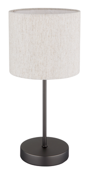 Moderne Tischleuchte mit rundem Stoffschirm in Beige und schwarzem Metallfuß, seitliche Perspektive.