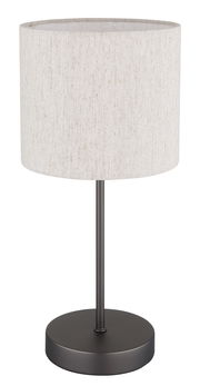 Moderne Tischleuchte mit rundem Stoffschirm in Beige und schwarzem Metallfuß, seitliche Perspektive.