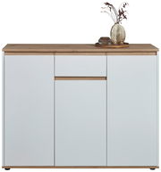 Modernes Sideboard mit weißer Front und Holzoberfläche, frontal betrachtet, dekoriert mit einer Vase und einem Tablett.