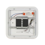Rückansicht einer quadratischen LED-Deckenleuchte mit sichtbaren Kabeln und Befestigungselementen.