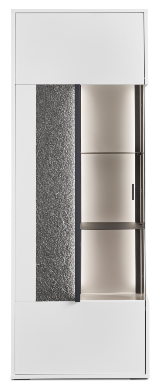 Frontansicht eines modernen Highboards mit weißem Korpus und einer Glastür auf der rechten Seite. Links befindet sich eine dekorative graue Steinplatte.