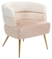 Moderner Sessel mit beigem Samtbezug und goldenen Metallbeinen, seitliche Perspektive