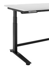Moderner höhenverstellbarer E-Schreibtisch mit schwarzem Gestell und weißer Tischplatte, seitliche Perspektive