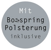 Runder Aufkleber mit der Aufschrift 'Mit Bospring Polsterung inklusive', grauer Hintergrund, Fokus auf Text.