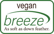 Logo der Marke Vegan Breeze mit dem Slogan 'As soft as down feather', in grüner und brauner Schrift auf weißem Hintergrund, aus der Vorderansicht.