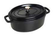 Schwarzer ovaler Bräter Cocotte 29cm mit Deckel und goldfarbenem Knauf, seitliche Perspektive