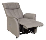 Bequemer Fernsehsessel in hellgrauem Leder, seitliche Perspektive mit ausgeklappter Fußstütze.