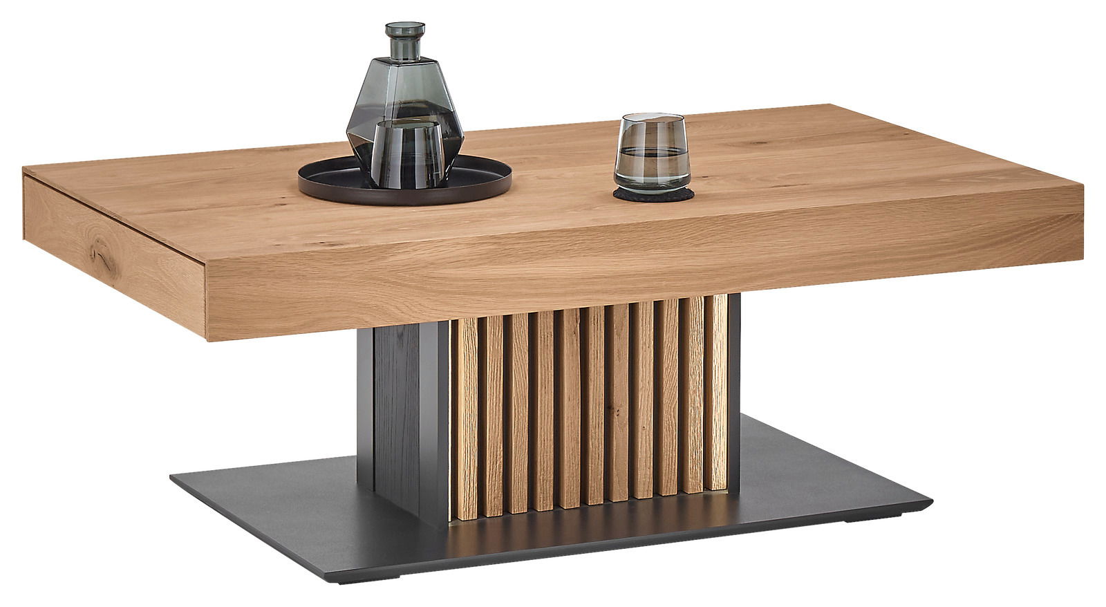 Moderner Couchtisch aus Holz mit dekorativen Lamellen und Metallfuß, seitliche Perspektive