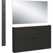 Garderobe Set 6 in moderner Perspektive mit großem rechteckigem Spiegel, schwarzem Schuhschrank und schmaler Wandgarderobe mit Haken.