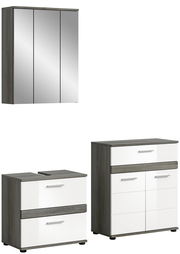 Badezimmermöbel-Set bestehend aus einem dreitürigen Spiegelschrank, einem Waschbeckenunterschrank und einem Hochschrank in moderner Frontansicht.