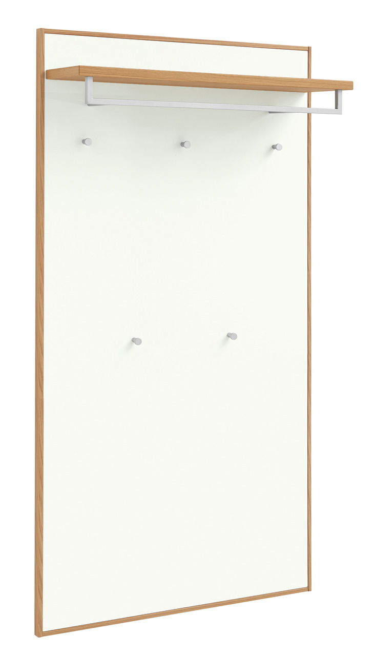 VOSS XL-Garderobenpaneel lang V100 XL-Garderobenpaneel in Holzoptik mit weißer Front, mehreren Haken und einer Ablage, seitliche Perspektive