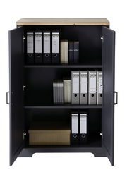 Offener Aktenschrank mit zwei Türen, gefüllt mit Ordnern und Büchern, aus der Frontalperspektive.