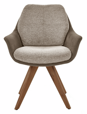 Moderner Armlehnstuhl mit beigem Stoffbezug und braunen Holzbeinen, Frontalansicht