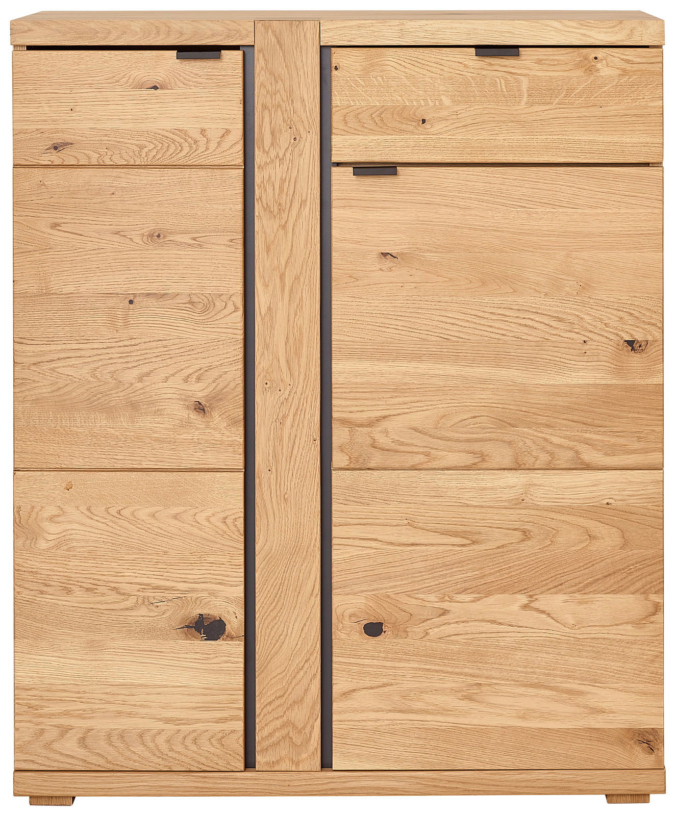 Frontansicht einer modernen Schuhkommode aus hellem Holz mit klaren Linien und minimalistischen Griffen.